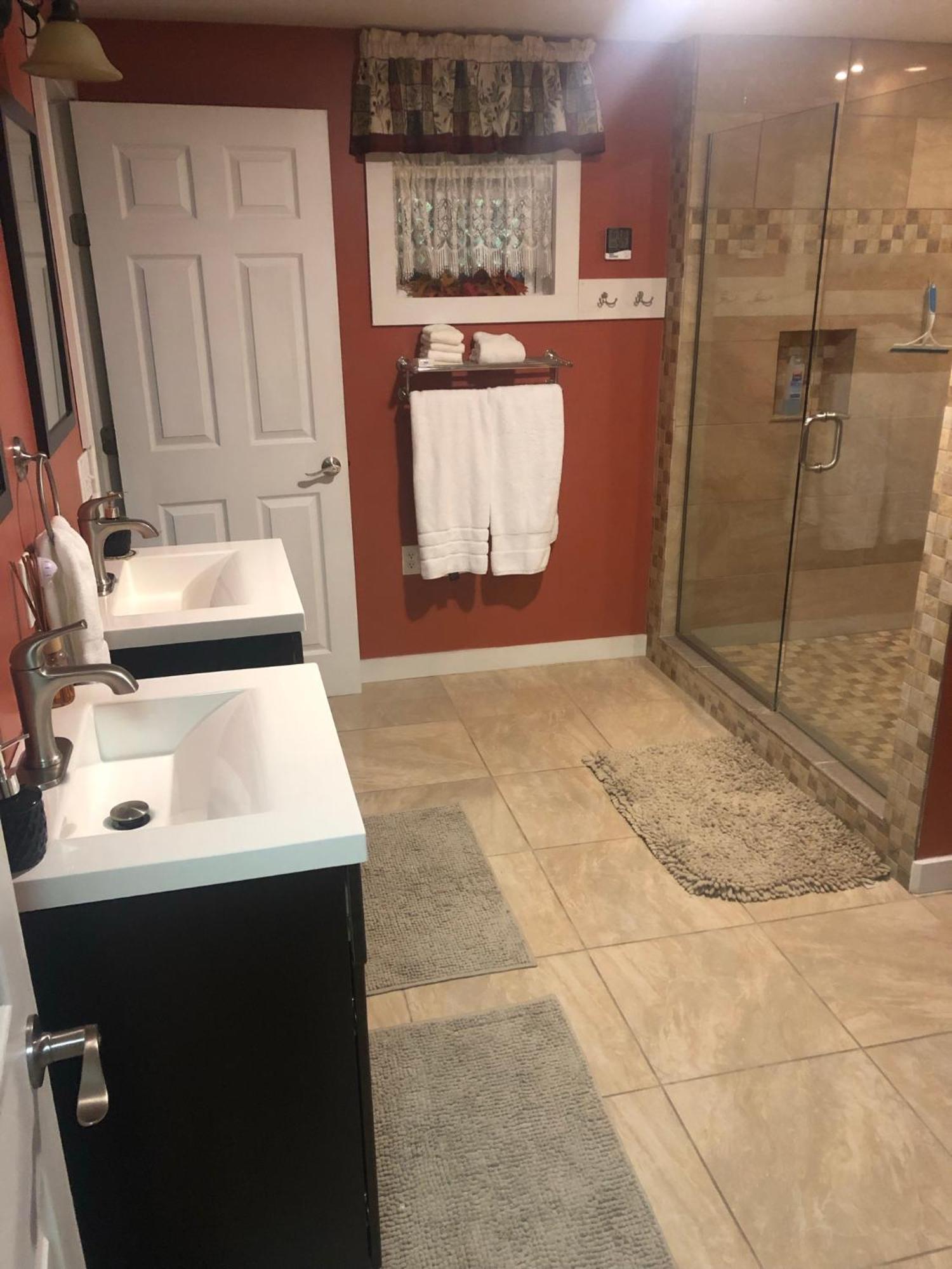 Plush Garden Level Apartment Near Stowe Morristown Luaran gambar